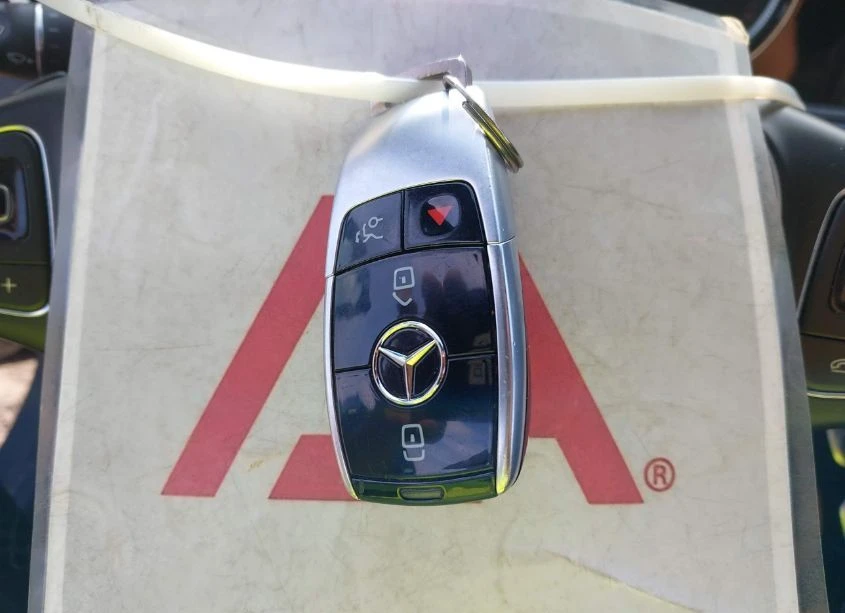 Mercedes-Benz E 300 | Mobile.bg � ����������� 11