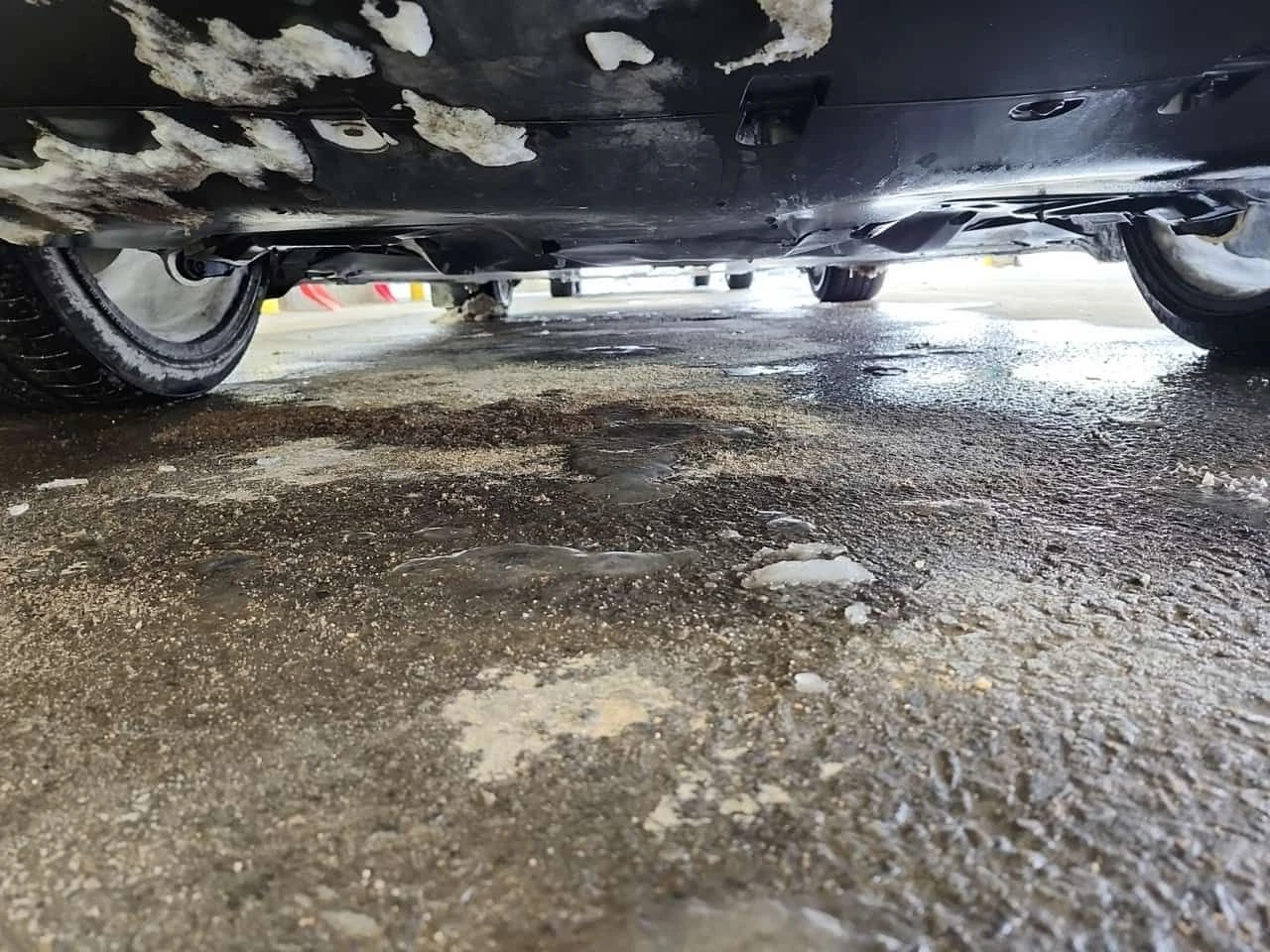 Tesla Model Y * PERFORMANCE * BLIND SPOT* ПОДГРЕВ* KEYLESS* , снимка 15 - Автомобили и джипове - 53770756