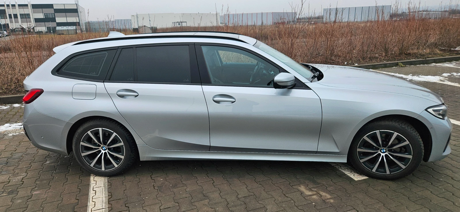 BMW 320 Heads up//Panorama// Harman/Kardon - изображение 4