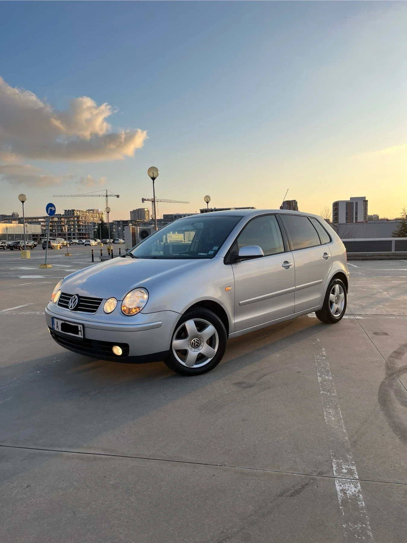 VW Polo 1.9TDI 101кс Обслужена * ТОП, снимка 2 - Автомобили и джипове - 53839333