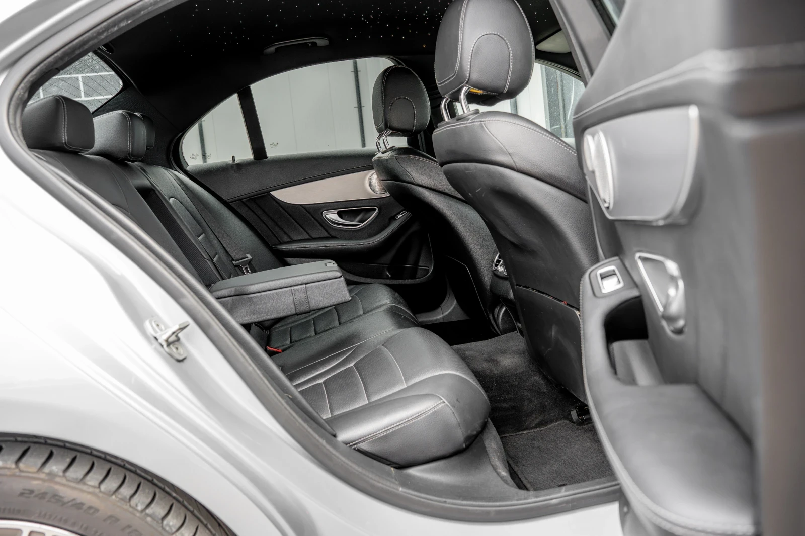 Mercedes-Benz C 220 Напълно обслужена Сервизна история ЛИЗИНГ , снимка 13 - Автомобили и джипове - 53943903