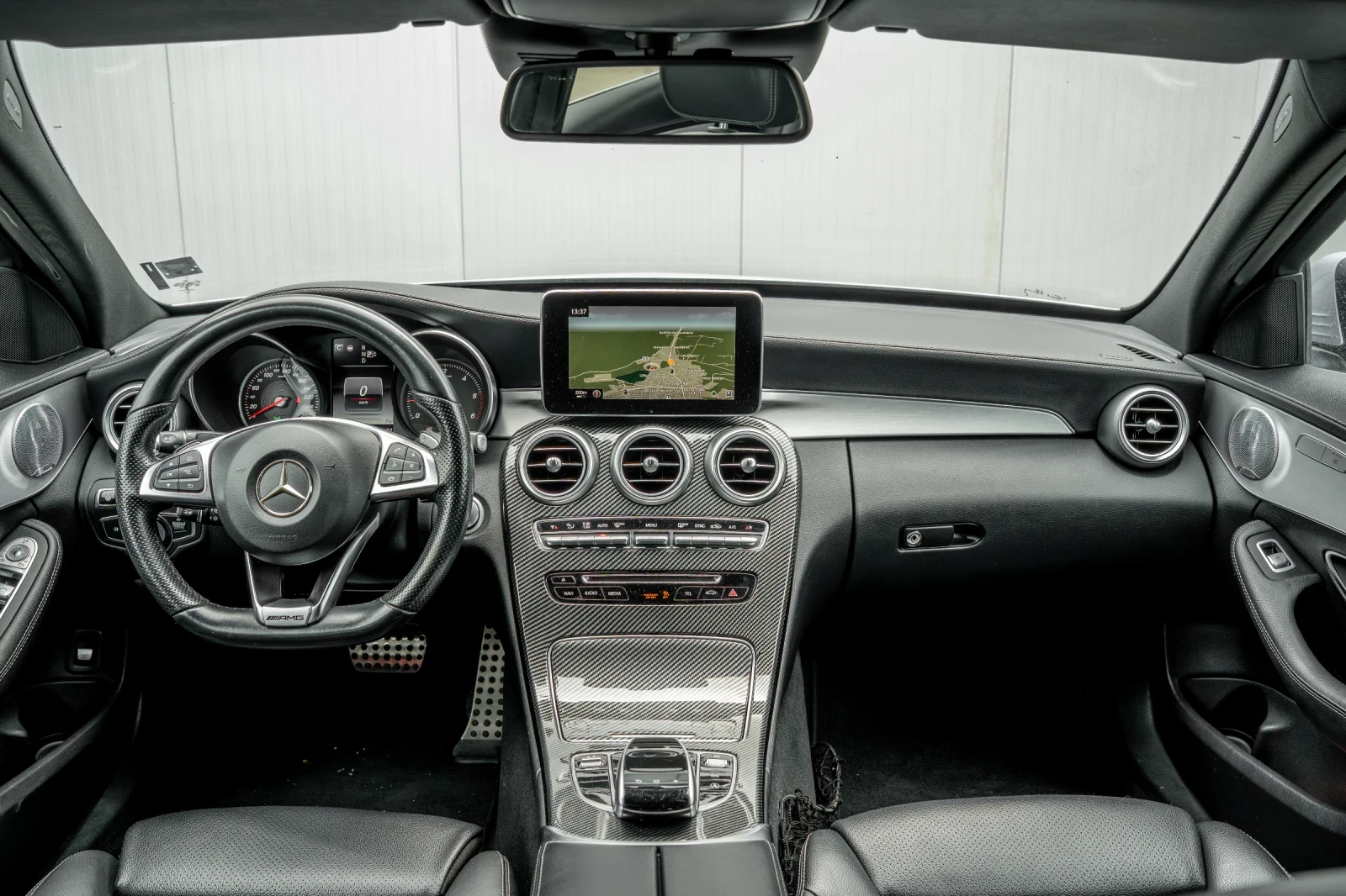 Mercedes-Benz C 220 Напълно обслужена Сервизна история ЛИЗИНГ , снимка 9 - Автомобили и джипове - 53943903