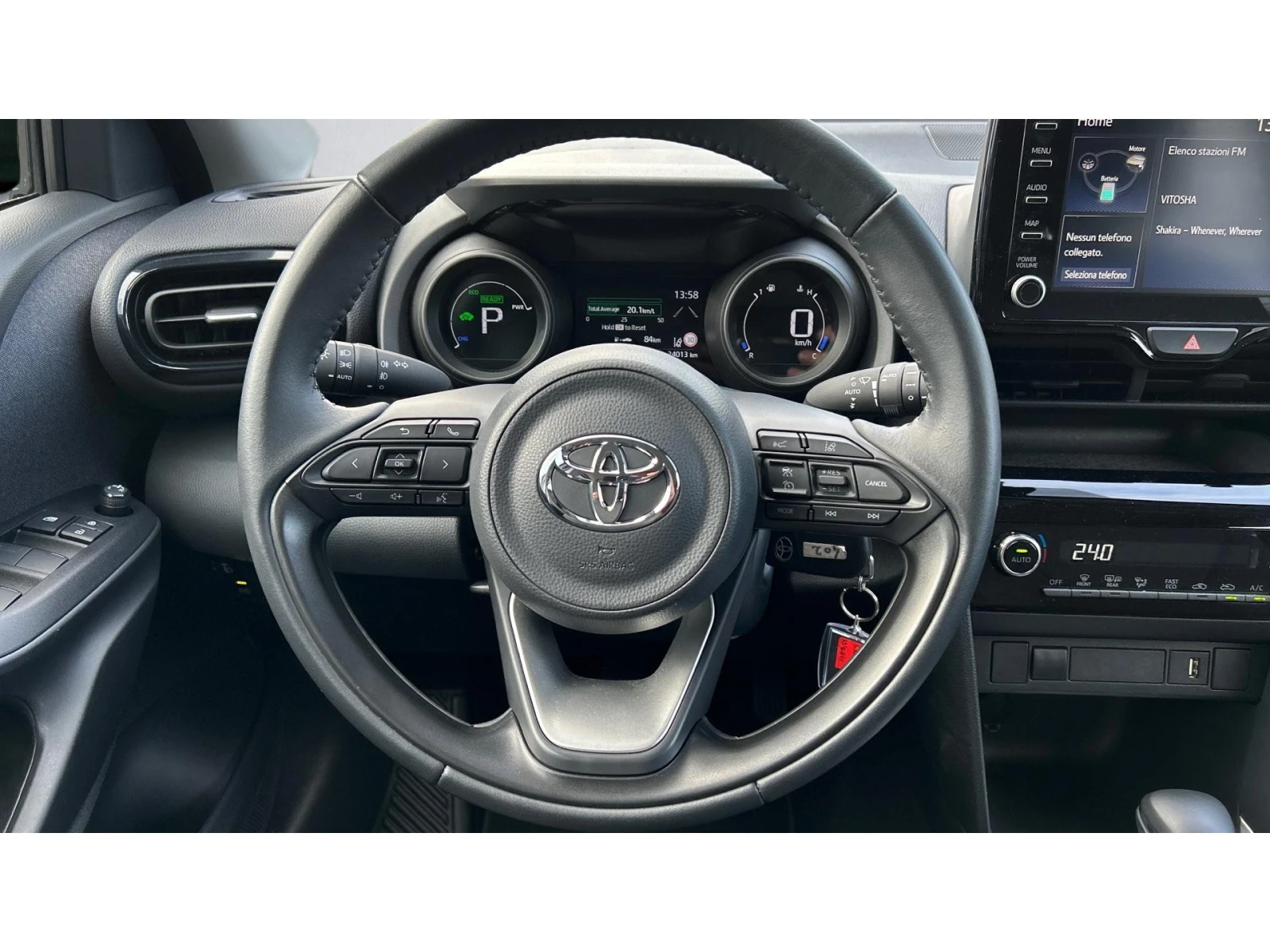 Toyota Yaris Cross Месечна вноска от 285  , снимка 9 - Автомобили и джипове - 54088814