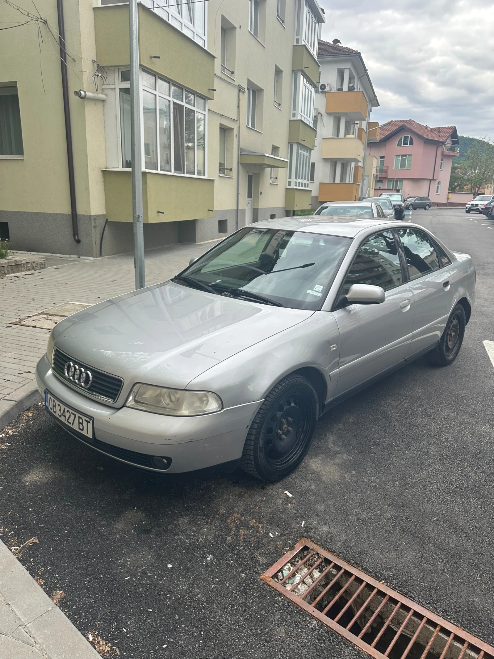 Audi A4, снимка 2 - Автомобили и джипове - 54513179