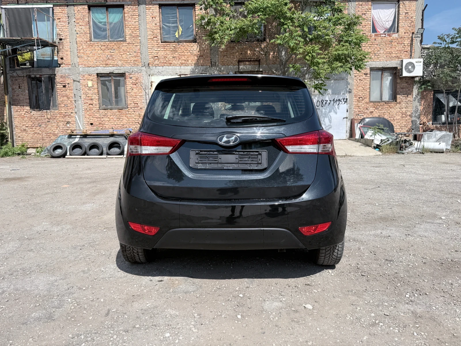 Hyundai Ix20 1, 6, снимка 7 - Автомобили и джипове - 54564848