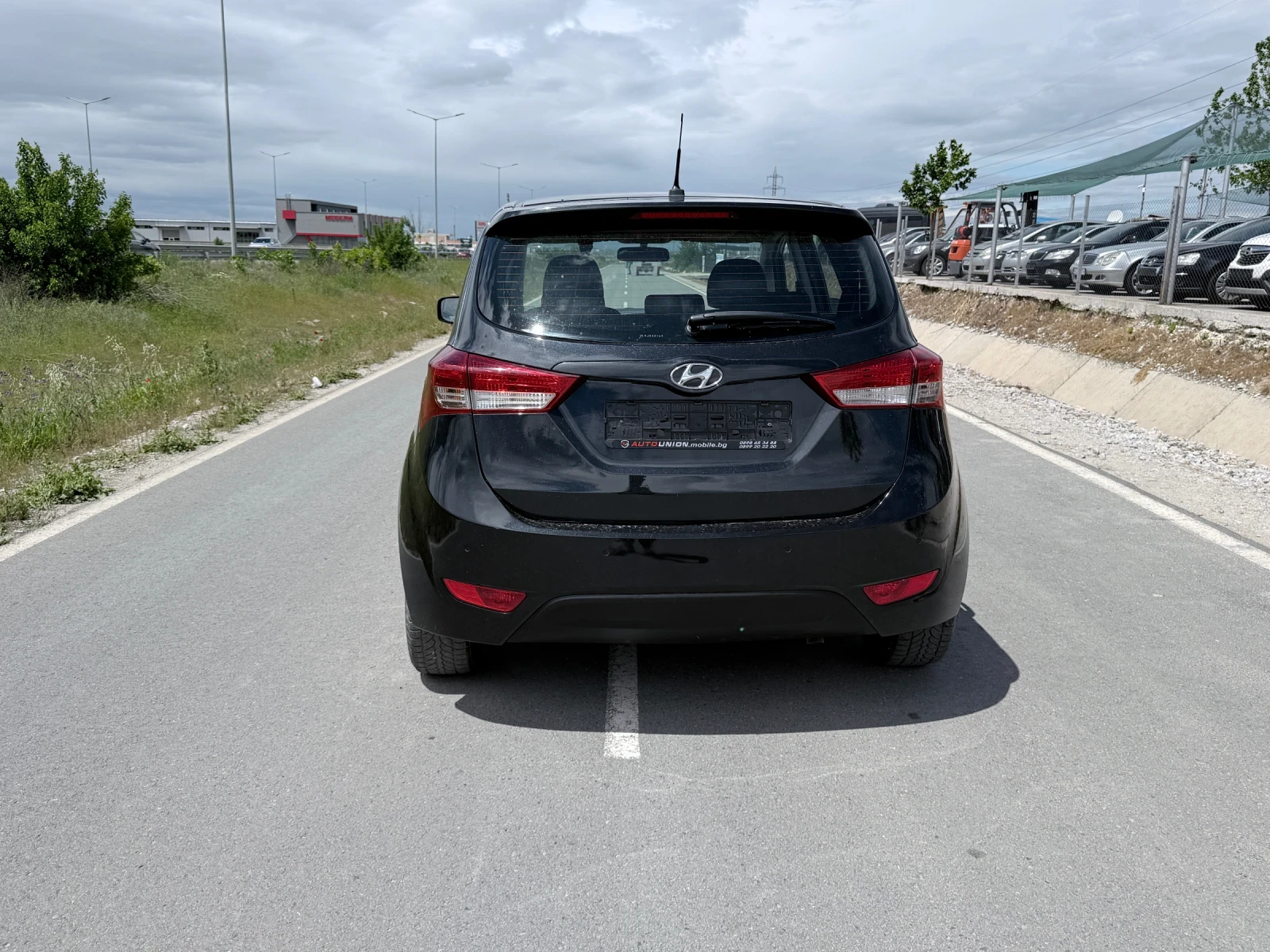 Hyundai Ix20 1, 6, снимка 8 - Автомобили и джипове - 54564848