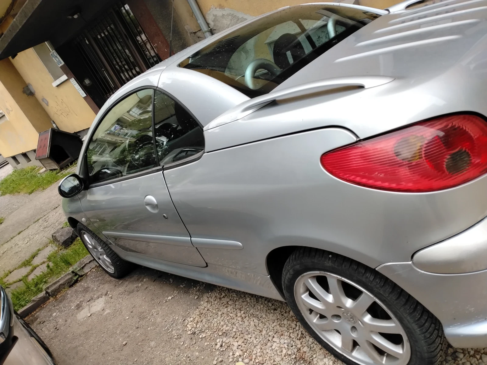 Peugeot 206, снимка 16 - Автомобили и джипове - 54633073