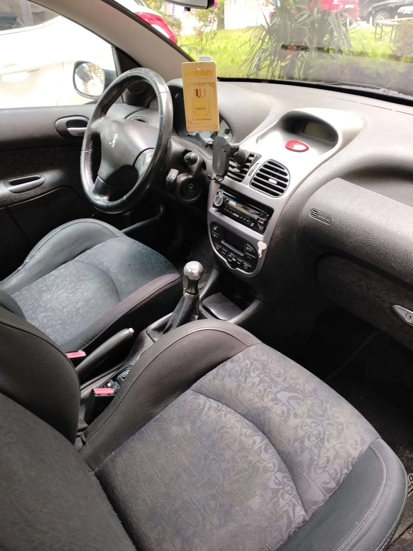 Peugeot 206, снимка 8 - Автомобили и джипове - 54633073