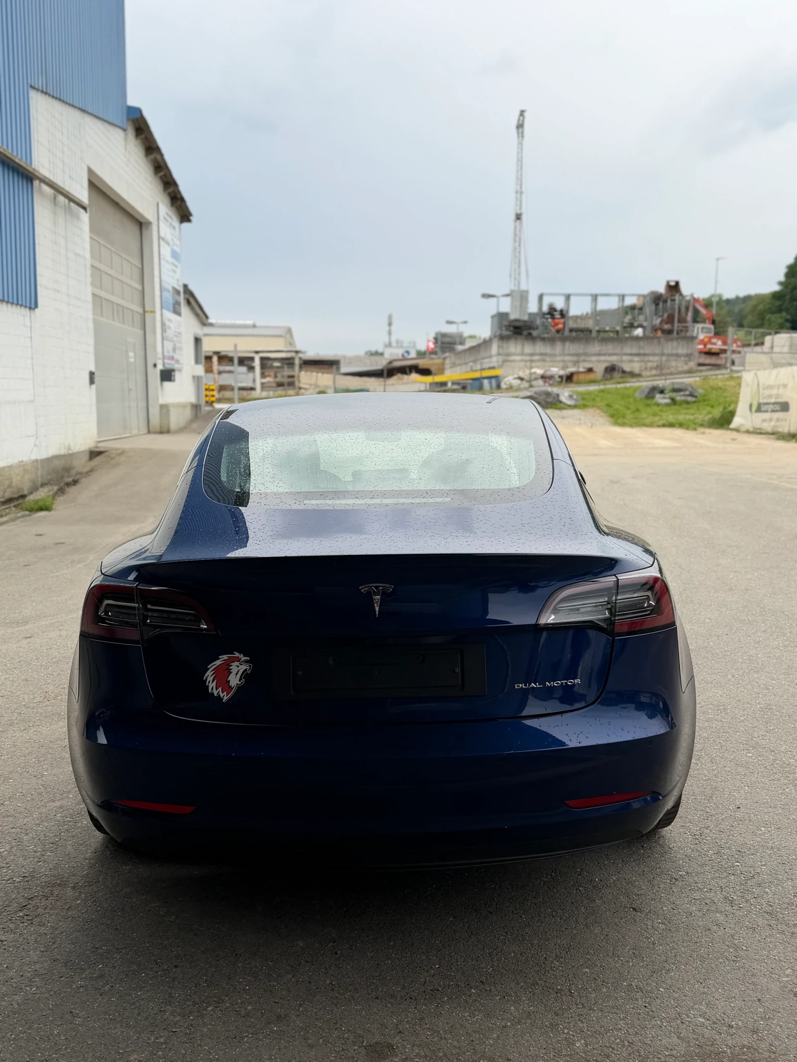 Tesla Model 3 LONG RANGE DUAL MOTOR  !!4х4 !! Швейцария !!!, снимка 7 - Автомобили и джипове - 54676034