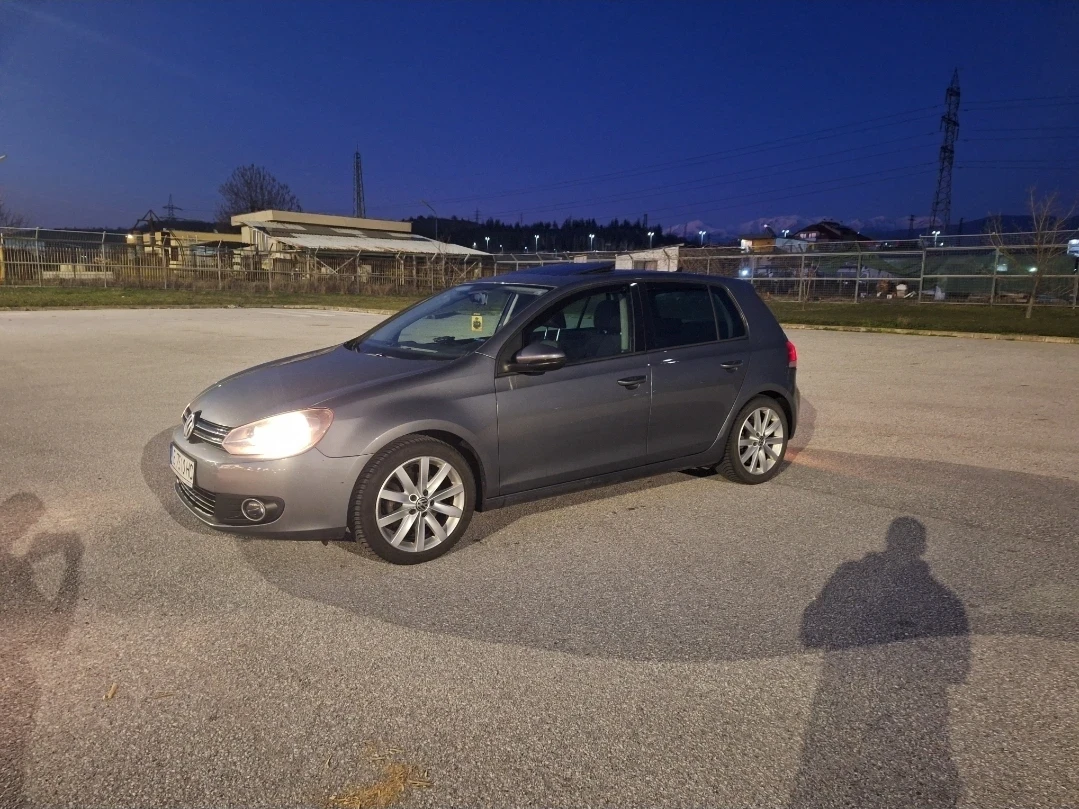 VW Golf, снимка 2 - Автомобили и джипове - 54757682