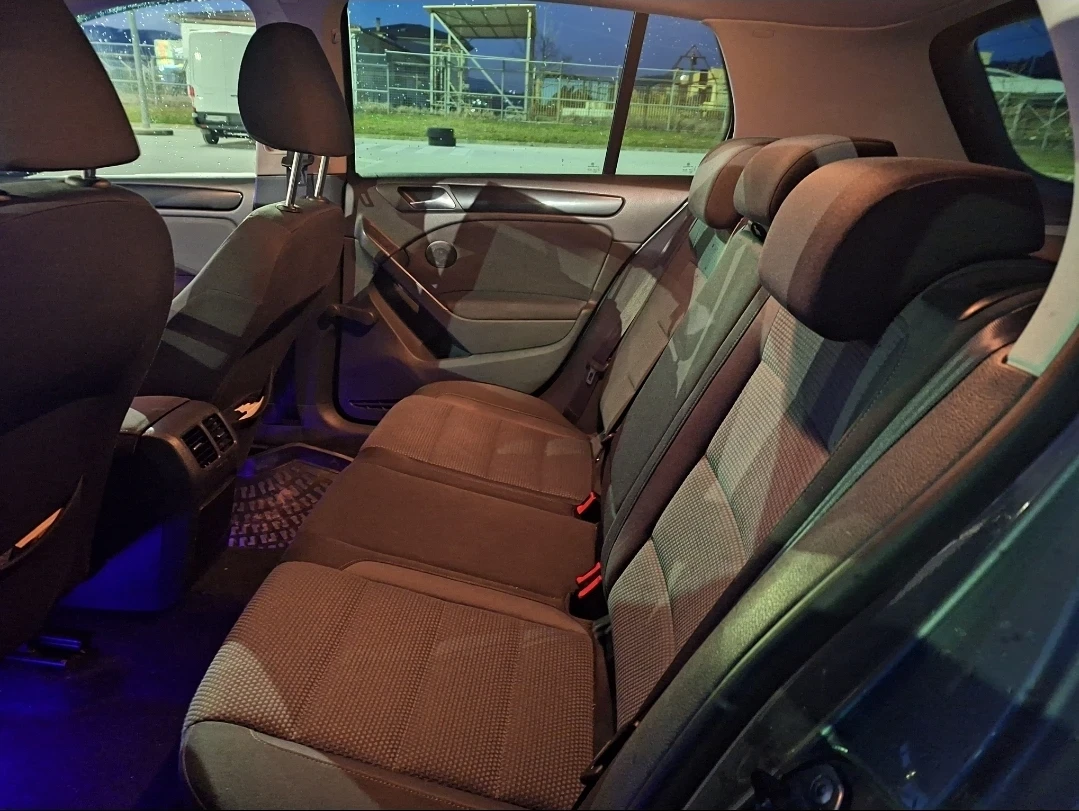 VW Golf, снимка 8 - Автомобили и джипове - 54757682
