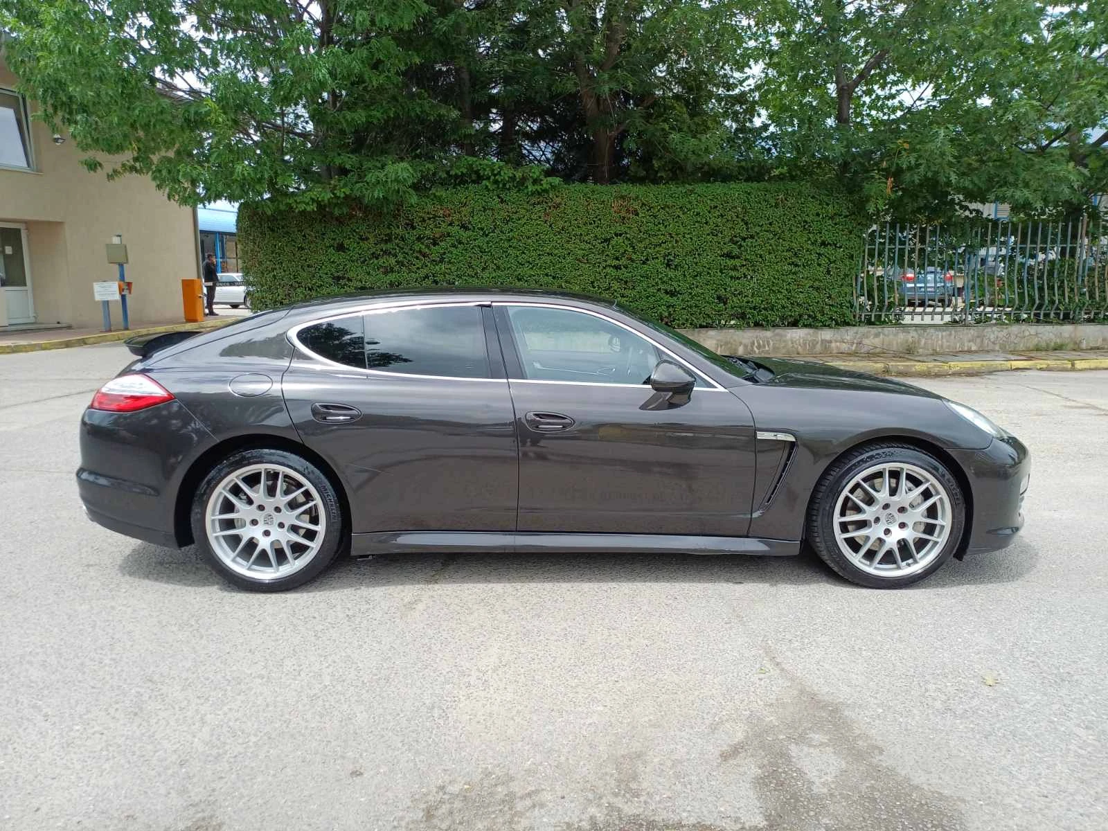 Porsche Panamera 4S 4.8i, снимка 5 - Автомобили и джипове - 54971649