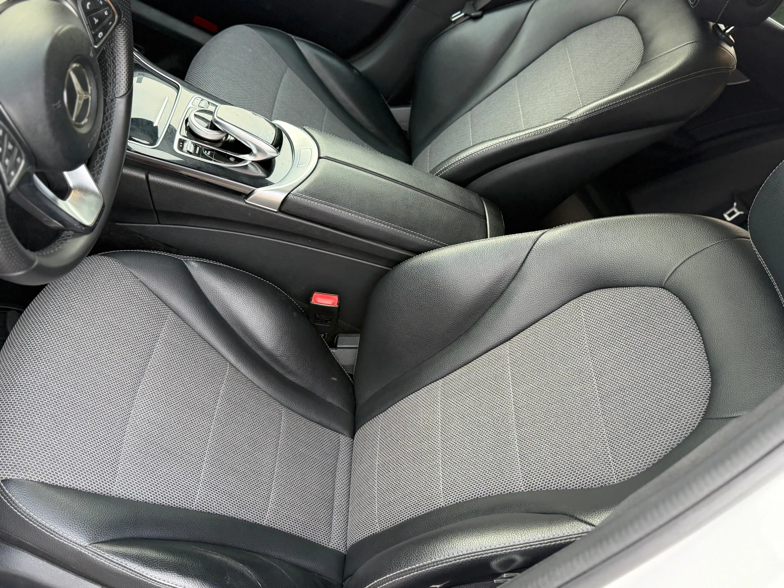 Mercedes-Benz C 220 Panorama /// Avangarde , снимка 8 - Автомобили и джипове - 55016358