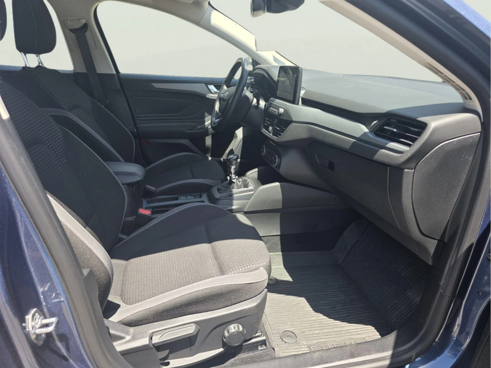 Ford Focus 1.0 EcoBoost, снимка 9 - Автомобили и джипове - 55138889