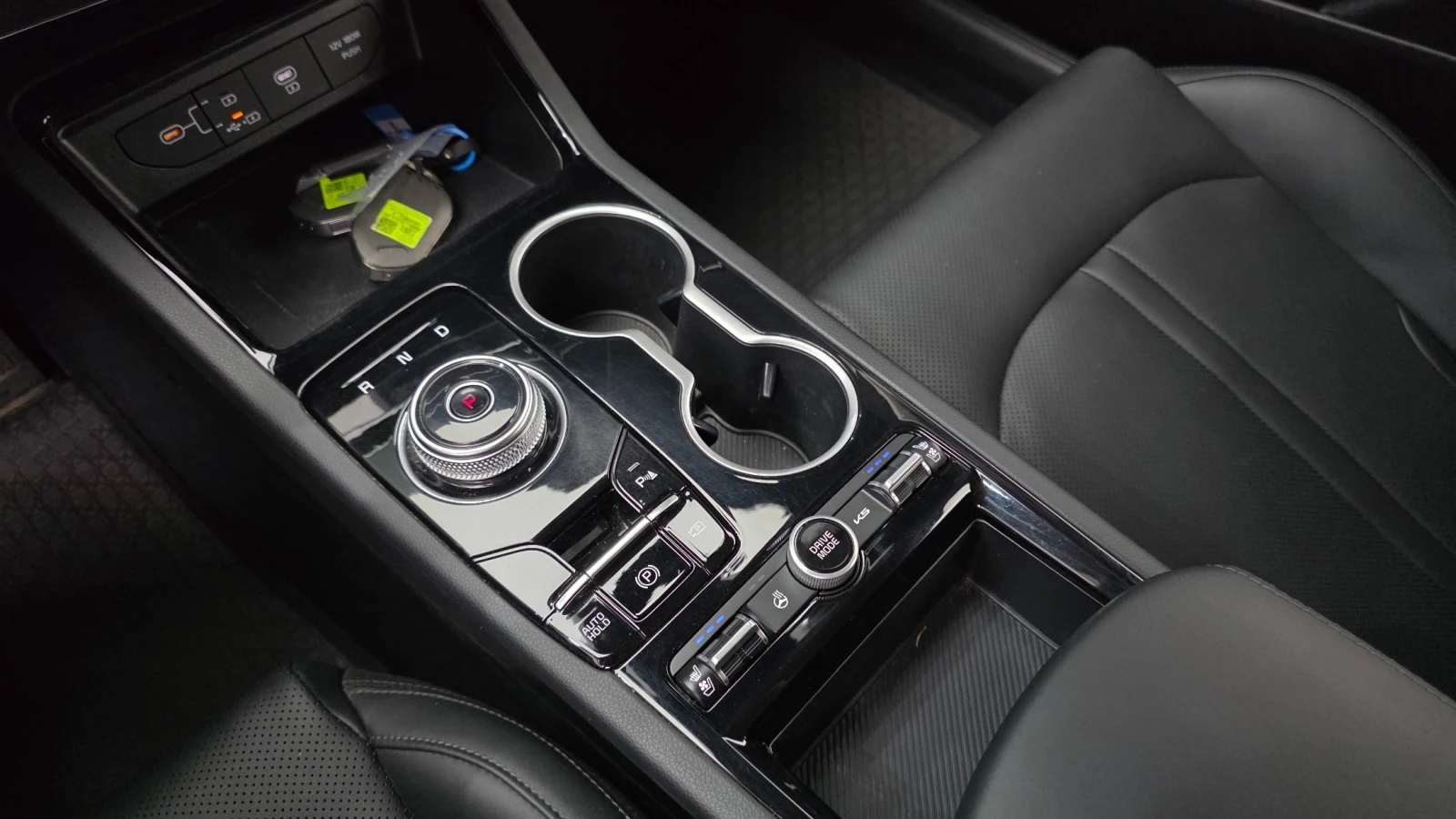 Kia K5 2.0 LPi, снимка 9 - Автомобили и джипове - 55409746