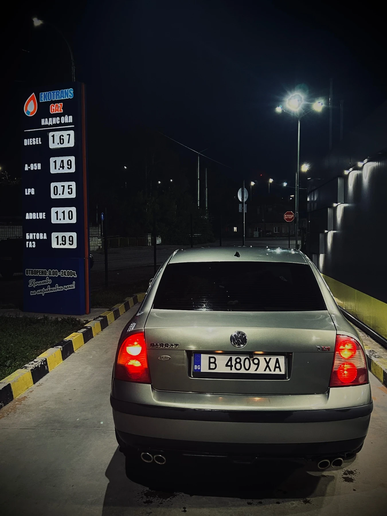 VW Passat, снимка 4 - Автомобили и джипове - 55662761
