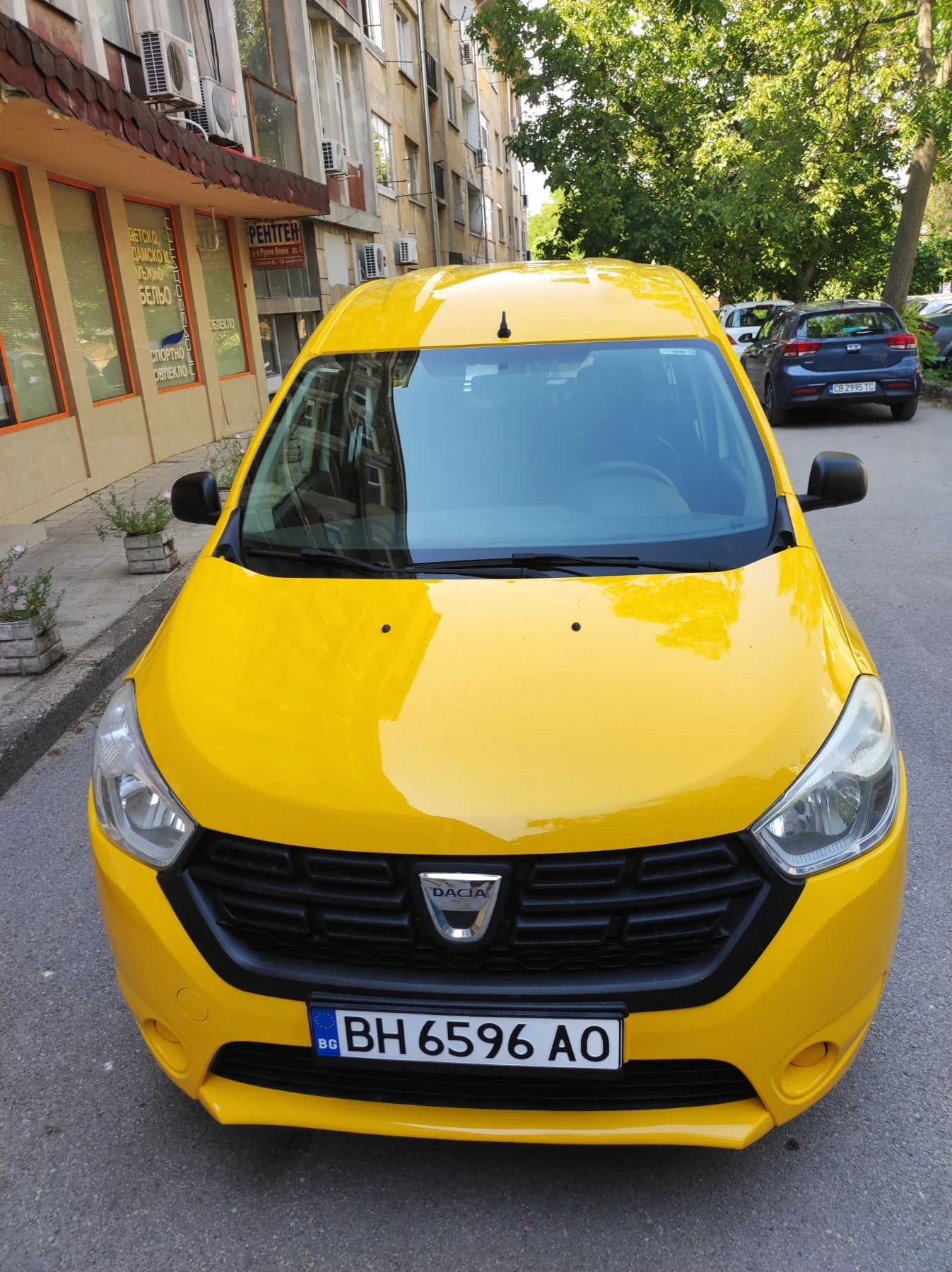 Dacia Dokker, снимка 3 - Автомобили и джипове - 55931105