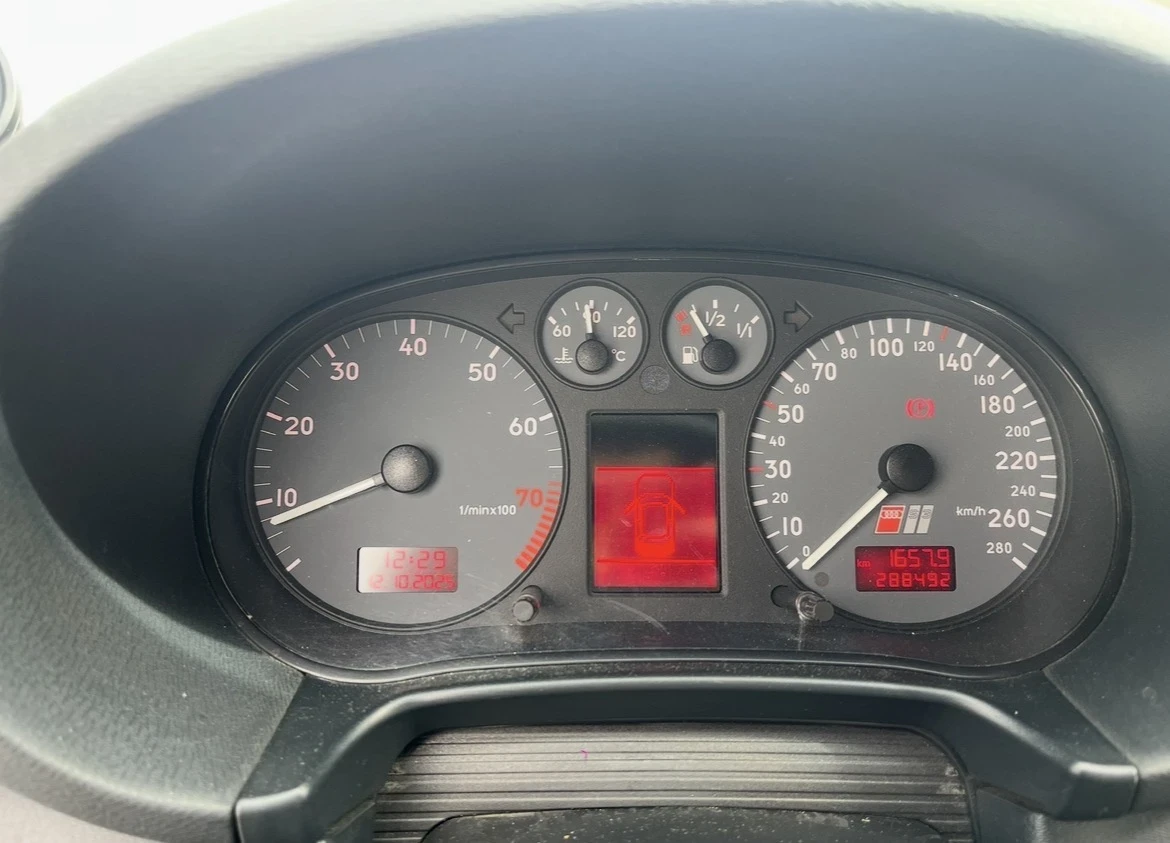 Audi S3 1.8t 209кс, снимка 5 - Автомобили и джипове - 56119843