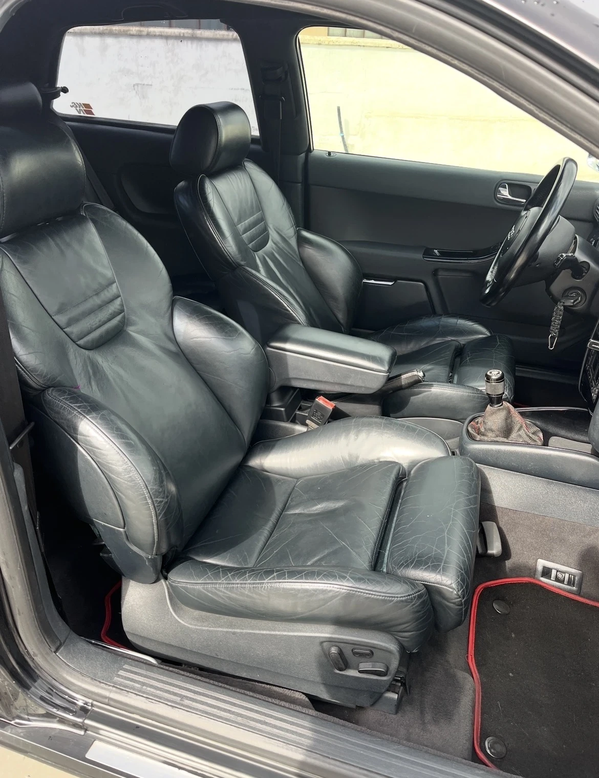 Audi S3 1.8t 209кс, снимка 9 - Автомобили и джипове - 56119843