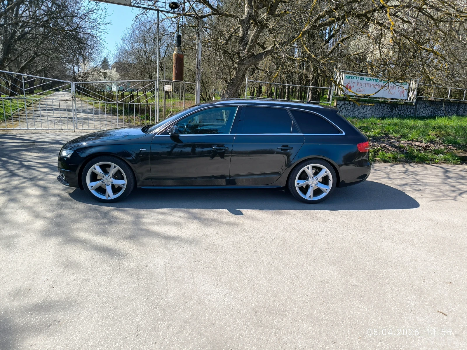 Audi A4 3.0TDI, снимка 4 - Автомобили и джипове - 56216777