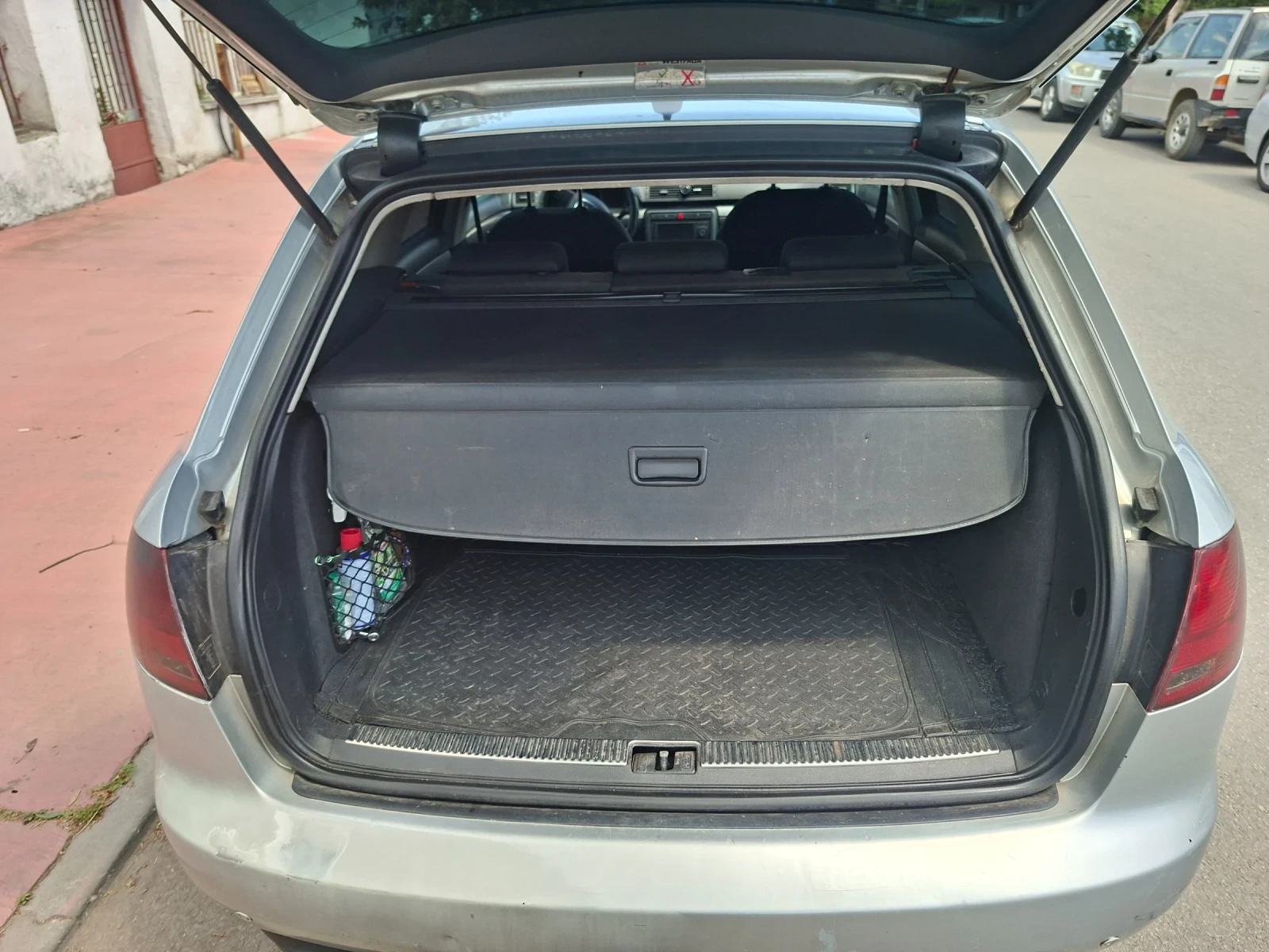 Audi A4, снимка 8 - Автомобили и джипове - 56223276