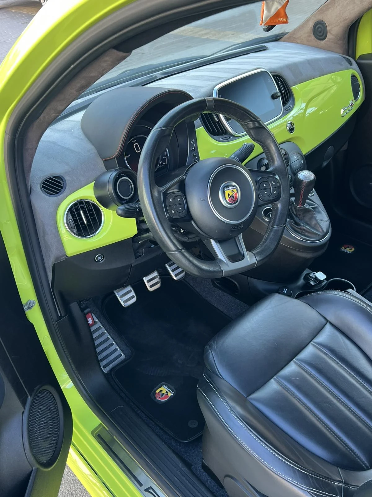Abarth 595 1.4 turbo, снимка 10 - Автомобили и джипове - 56225875