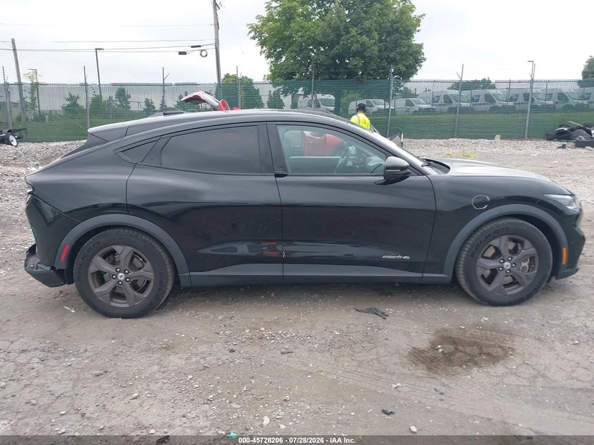 Ford Mustang Mach-E Select, снимка 13 - Автомобили и джипове - 56522114