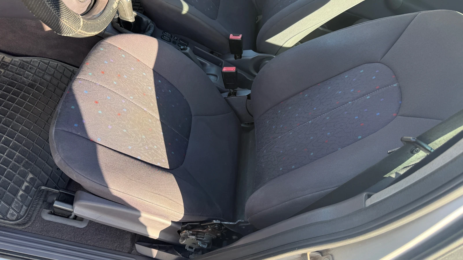 Mercedes-Benz A 170, снимка 8 - Автомобили и джипове - 56614726
