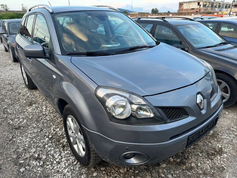 Renault Koleos 2.0 dCi 4x4 KLIMATR ITALY, снимка 9 - Автомобили и джипове - 47117817