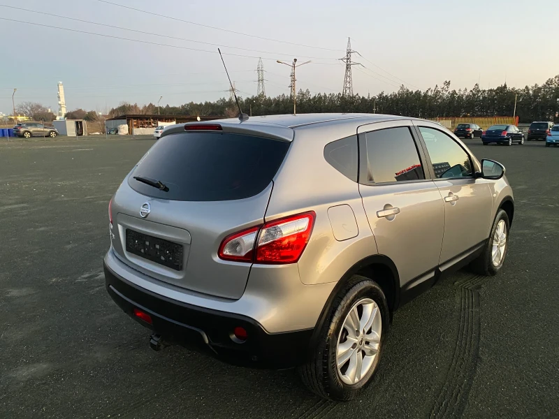 Nissan Qashqai Фейс лифт, снимка 4 - Автомобили и джипове - 48706680