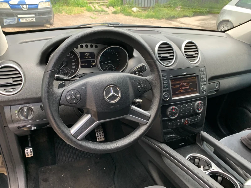 Mercedes-Benz ML 420 FACELIFT, снимка 11 - Автомобили и джипове - 51897367