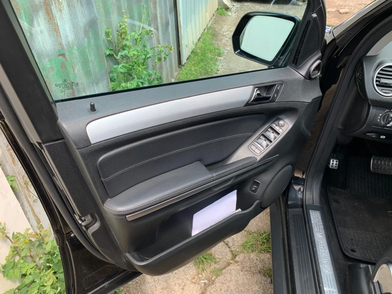 Mercedes-Benz ML 420 FACELIFT, снимка 8 - Автомобили и джипове - 51897367