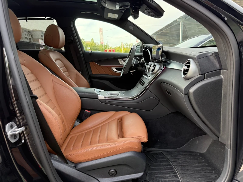 Mercedes-Benz GLC 43 AMG 4MATIC, AIRMATIC, снимка 8 - Автомобили и джипове - 51702563