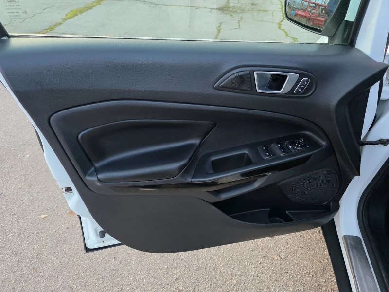Ford EcoSport 1.0i 125k.c UNIKAT ITALIA EURO 6B , снимка 10 - Автомобили и джипове - 52843016
