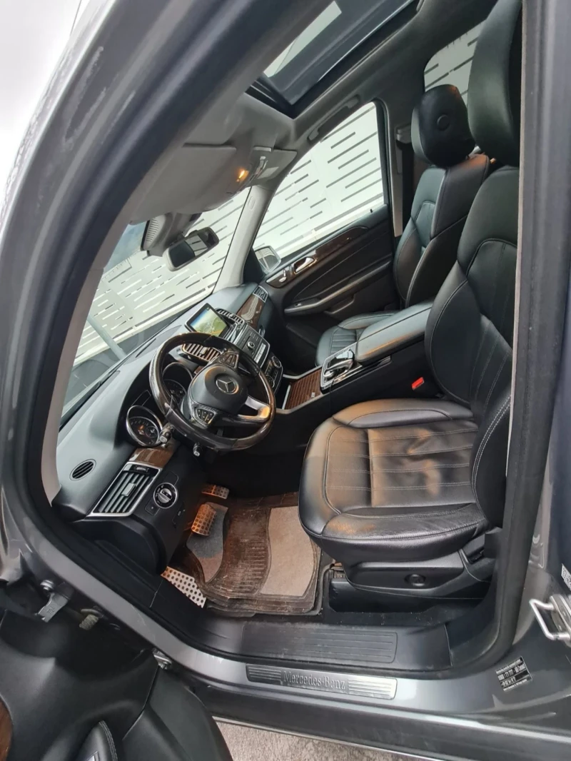 Mercedes-Benz GLE 250, снимка 11 - Автомобили и джипове - 53539066