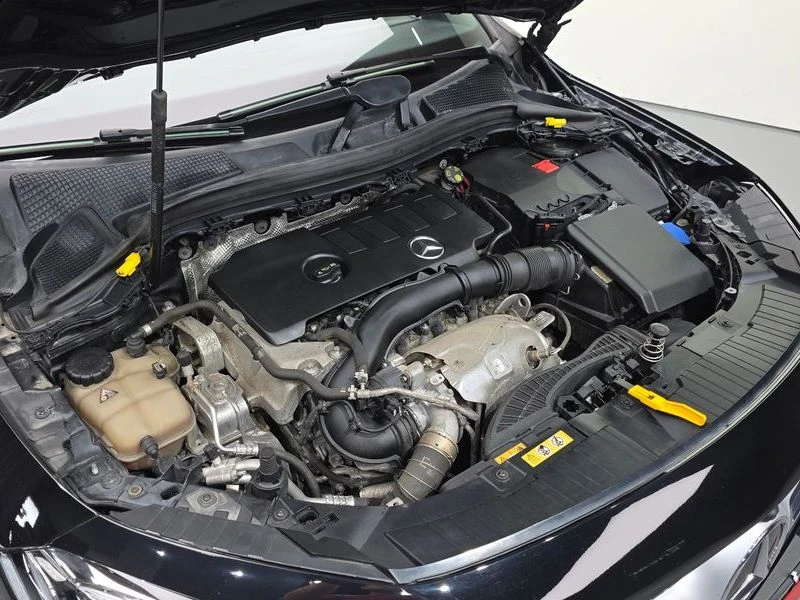 Mercedes-Benz GLA 250 2.5 4matic Висок клас оборудване, снимка 6 - Автомобили и джипове - 55751204