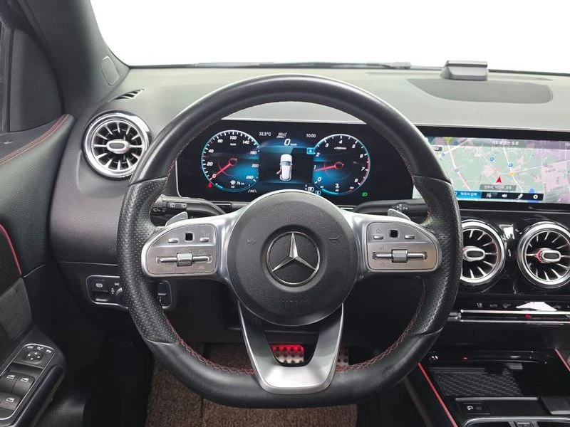 Mercedes-Benz GLA 250 2.5 4matic Висок клас оборудване, снимка 15 - Автомобили и джипове - 55751204
