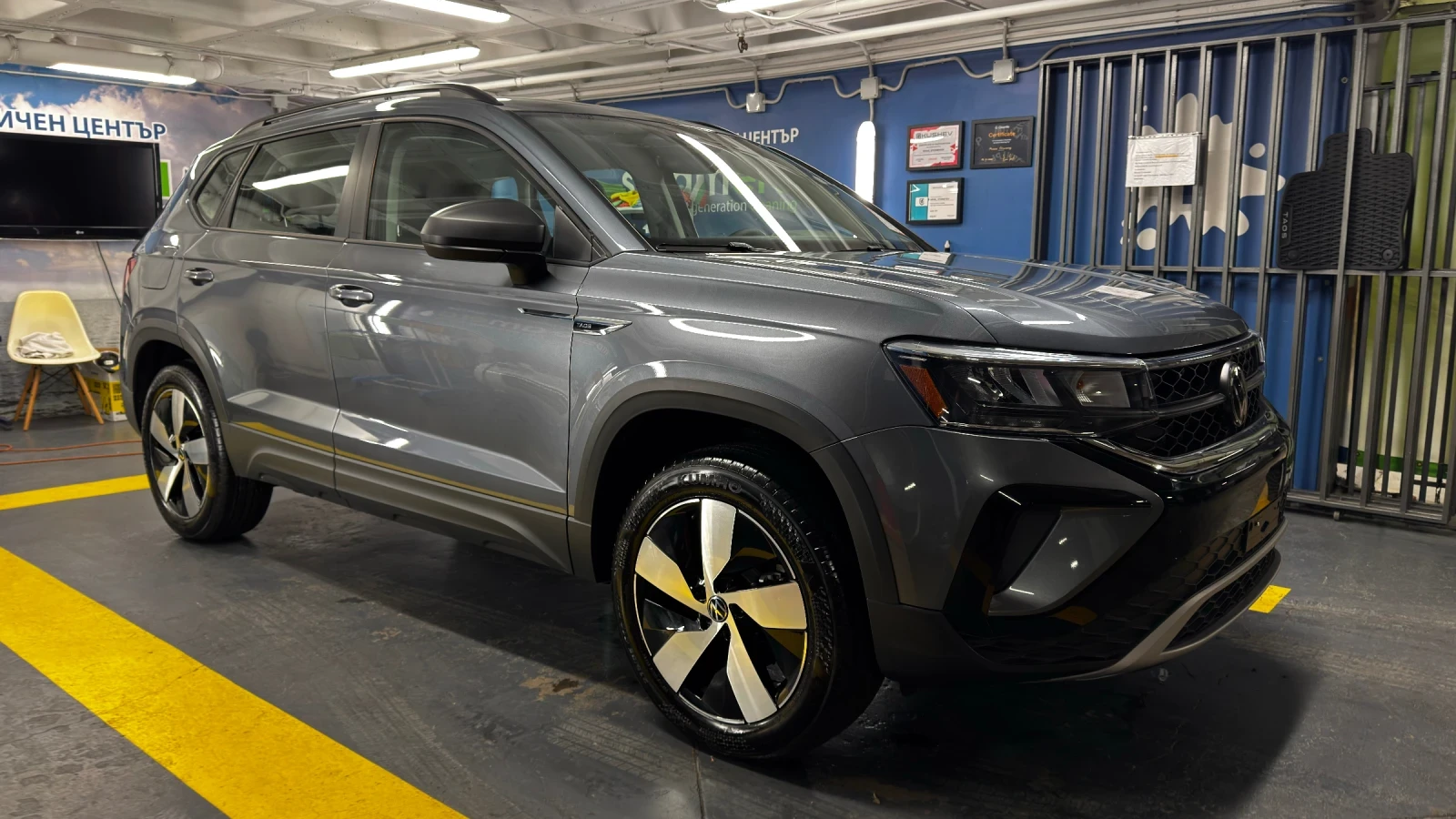 VW Tiguan TAOS, SЕ 4 Motion , снимка 1