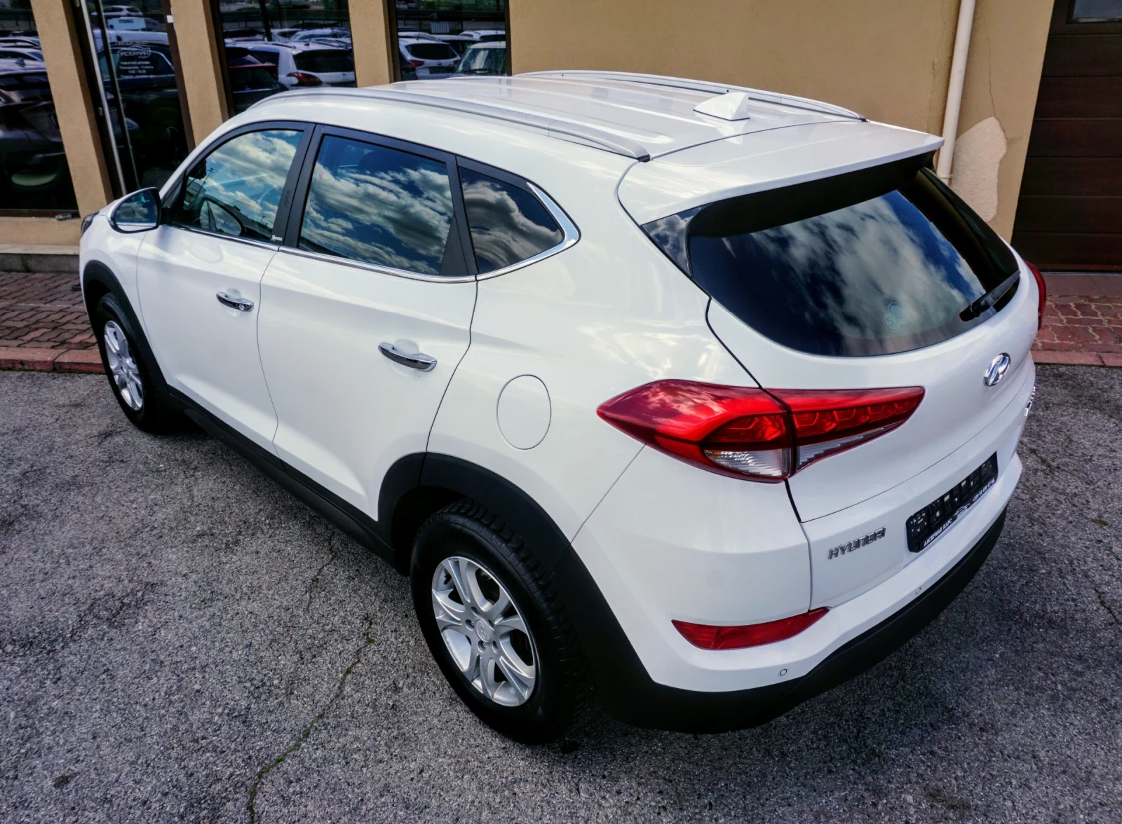 Hyundai Tucson II 1.7CRDI XPOSSIBLE  - изображение 3
