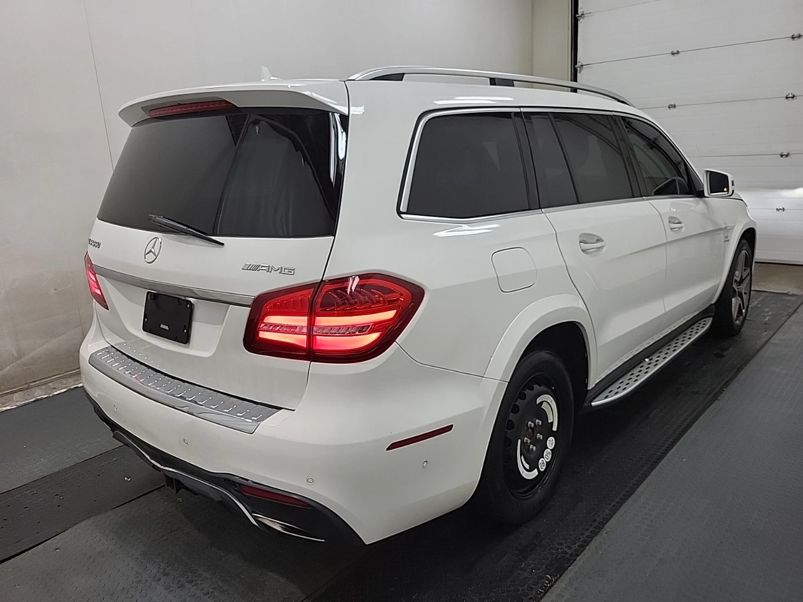 Mercedes-Benz GLS 500 * 4MATIC * CARFAX * АВТОКРЕДИТ - изображение 5