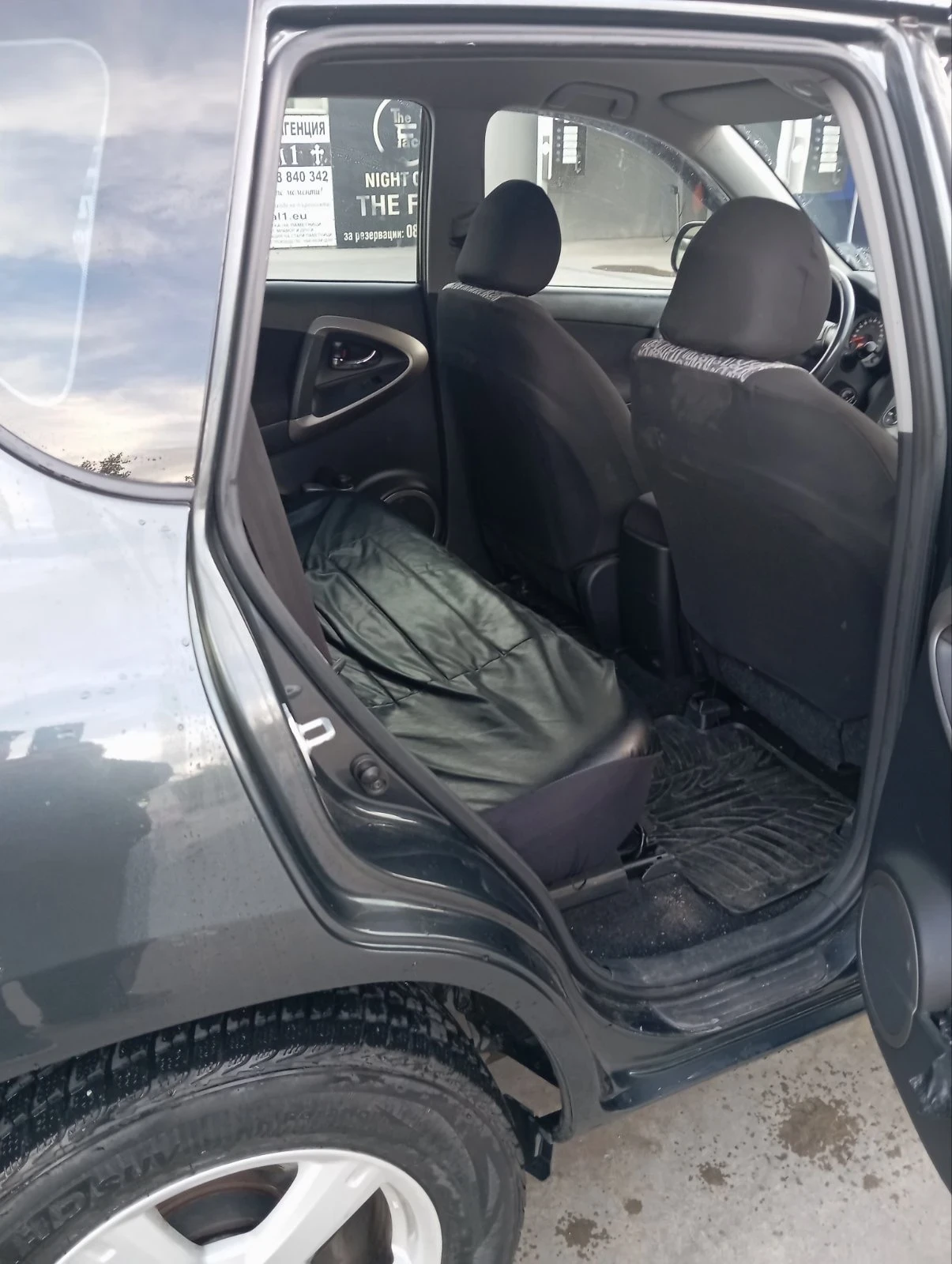 Toyota Rav4 2.2D4D - изображение 10