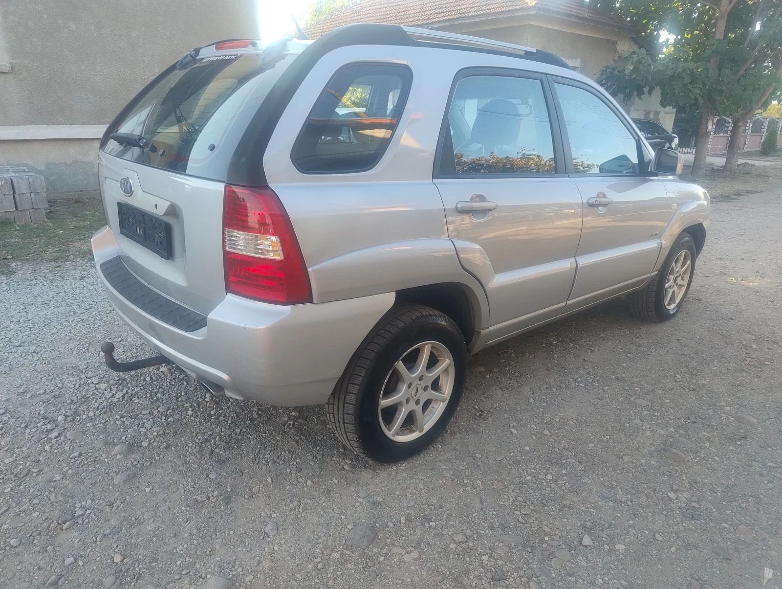 Kia Sportage SUV - изображение 6