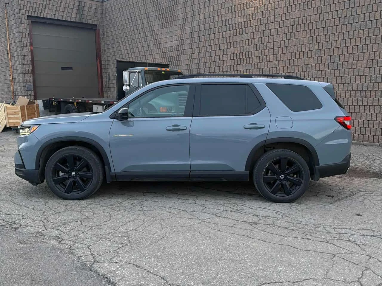 Honda Pilot Black Edition  CARFAX, снимка 2 - Автомобили и джипове - 54109826