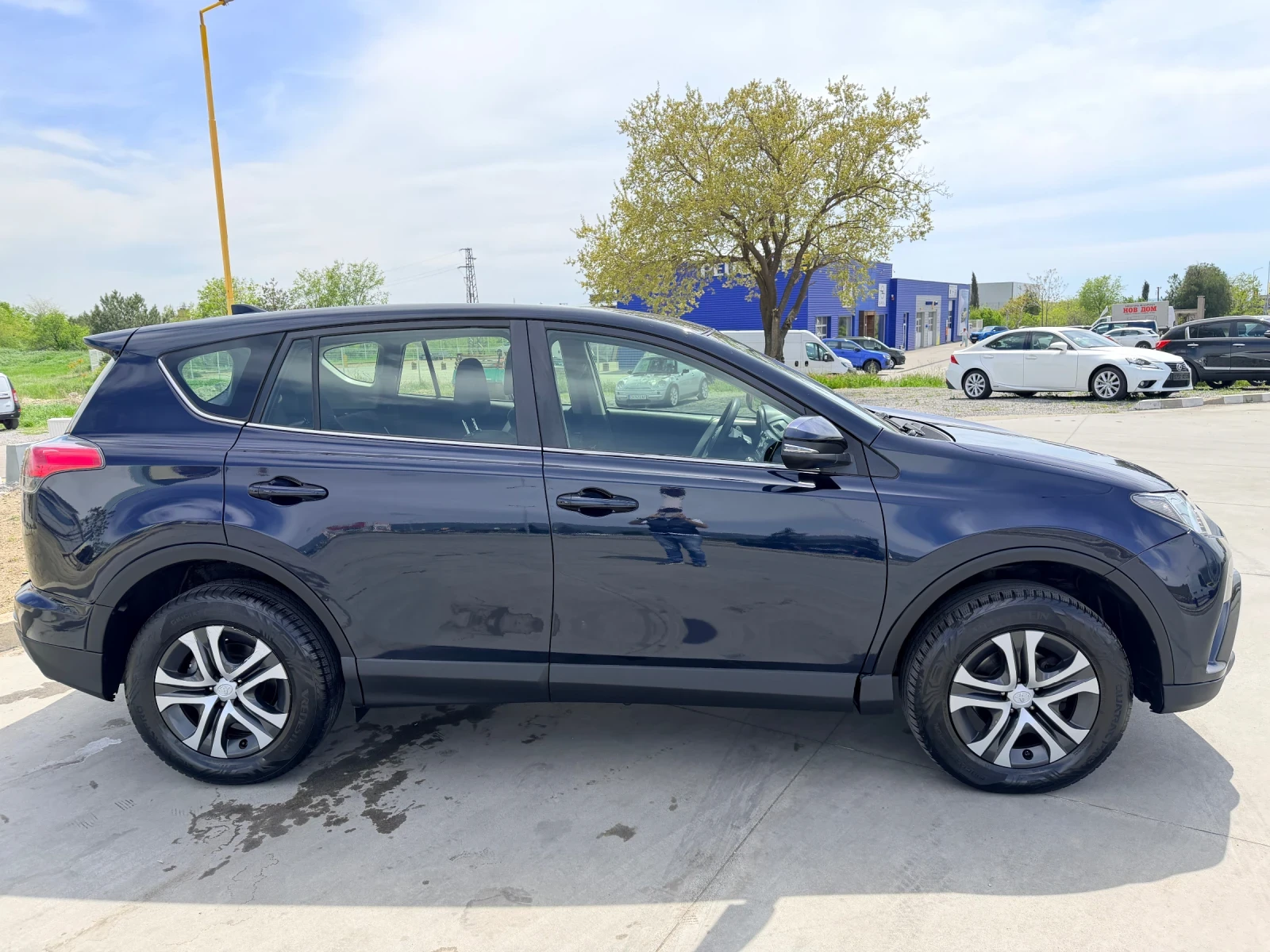 Toyota Rav4 2.0I ШВЕЙЦАРИЯ, снимка 4 - Автомобили и джипове - 54412459