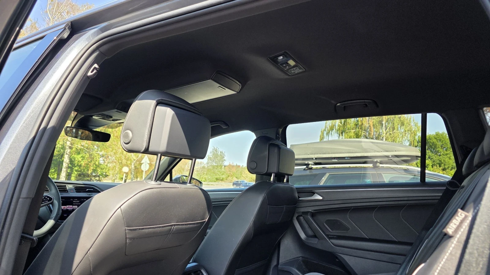 VW Tiguan Allspace R Line 2.00 TDI 4Motion, снимка 13 - Автомобили и джипове - 54915525