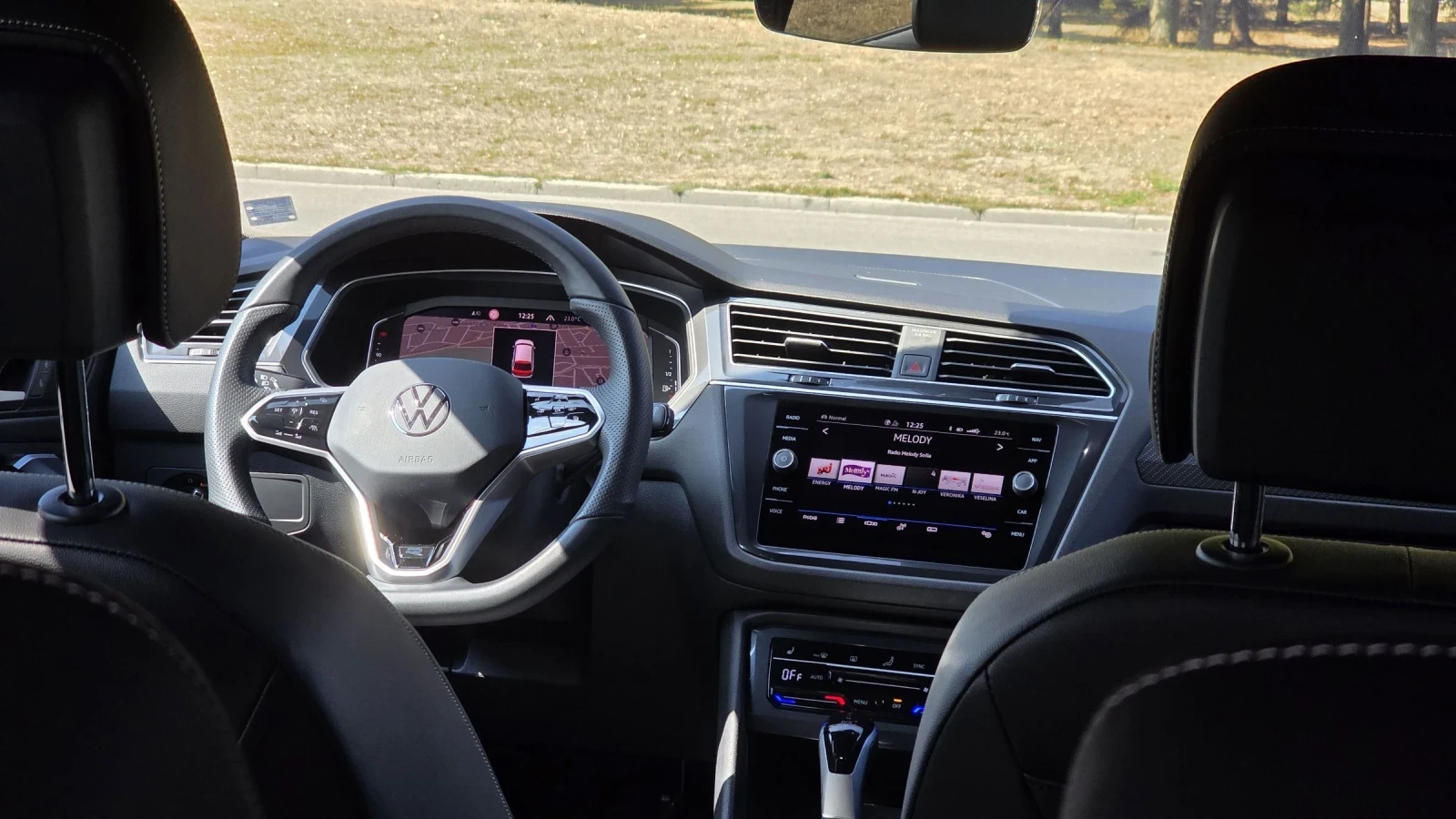VW Tiguan Allspace R Line 2.00 TDI 4Motion, снимка 9 - Автомобили и джипове - 54915525