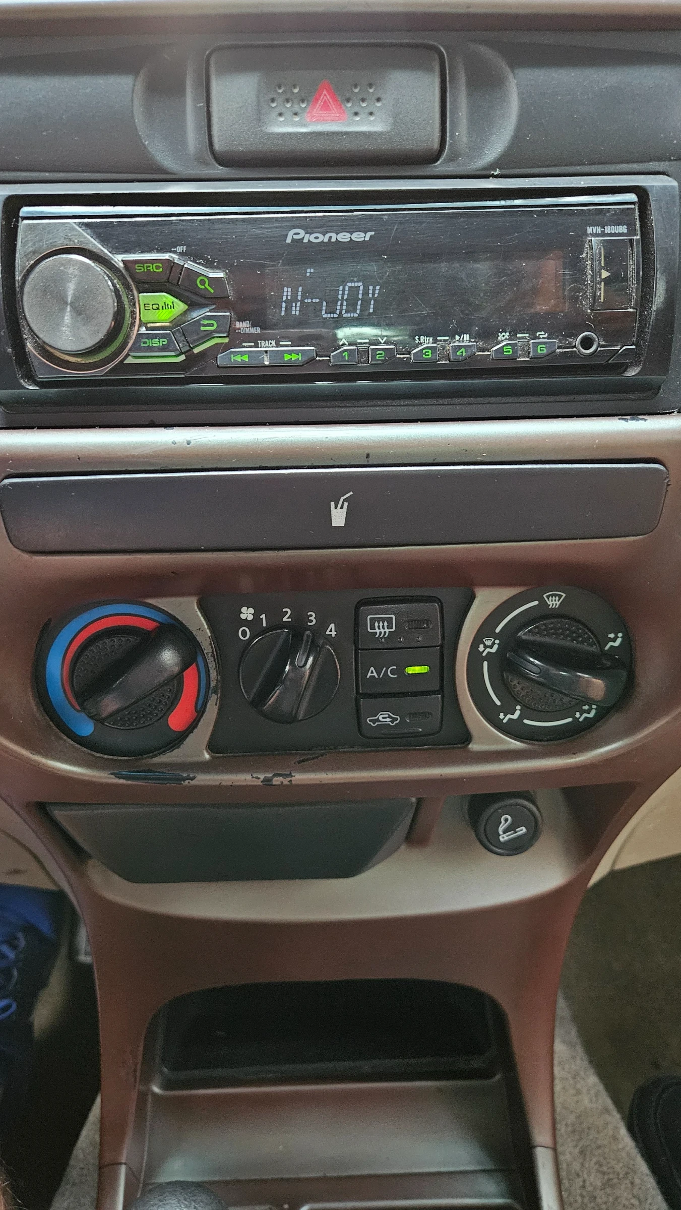 Nissan Terrano | Mobile.bg � ����������� 12