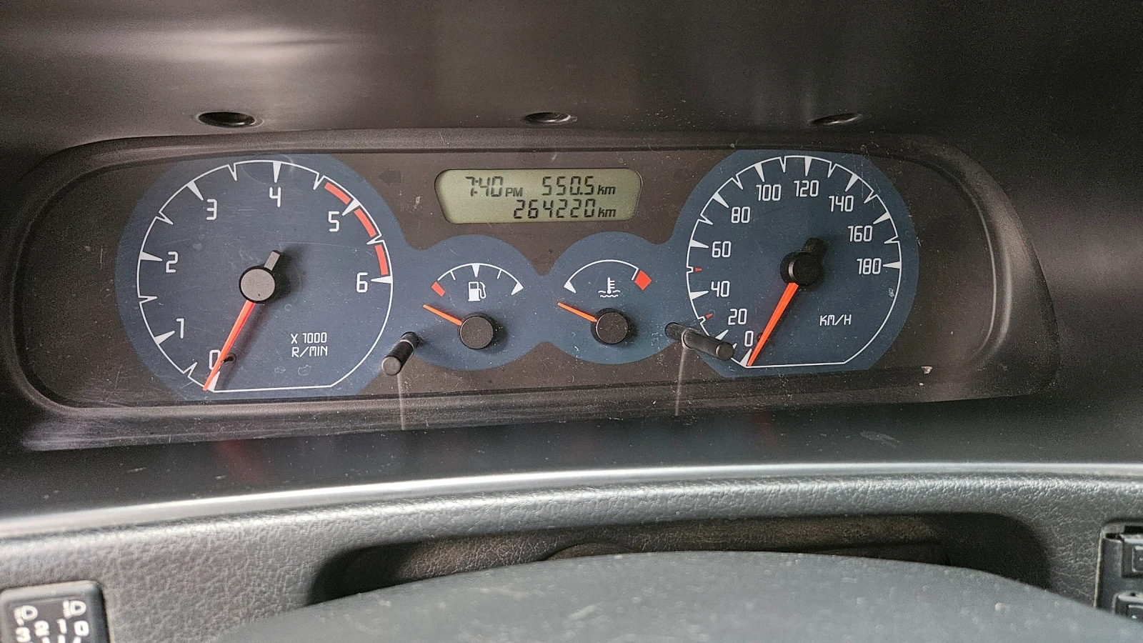 Nissan Terrano | Mobile.bg � ����������� 11