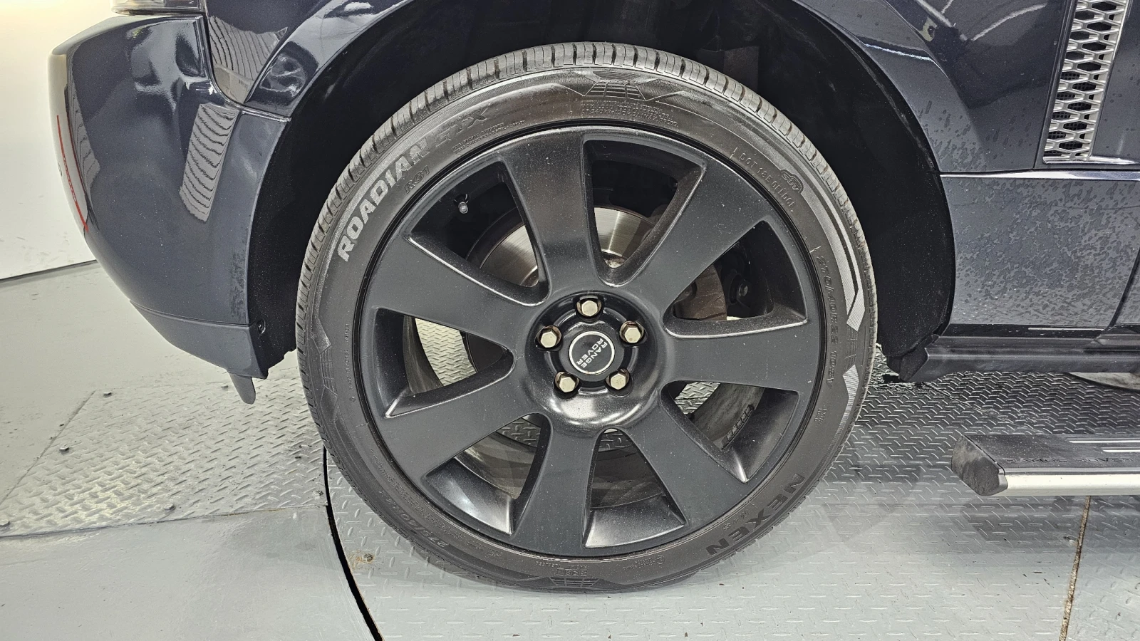 Land Rover Range rover 5.0* BLIND SPOT* 360* ЛЮК* ПОДГРЕВ ВОЛАН* КРАЙНА Ц, снимка 5 - Автомобили и джипове - 55496171