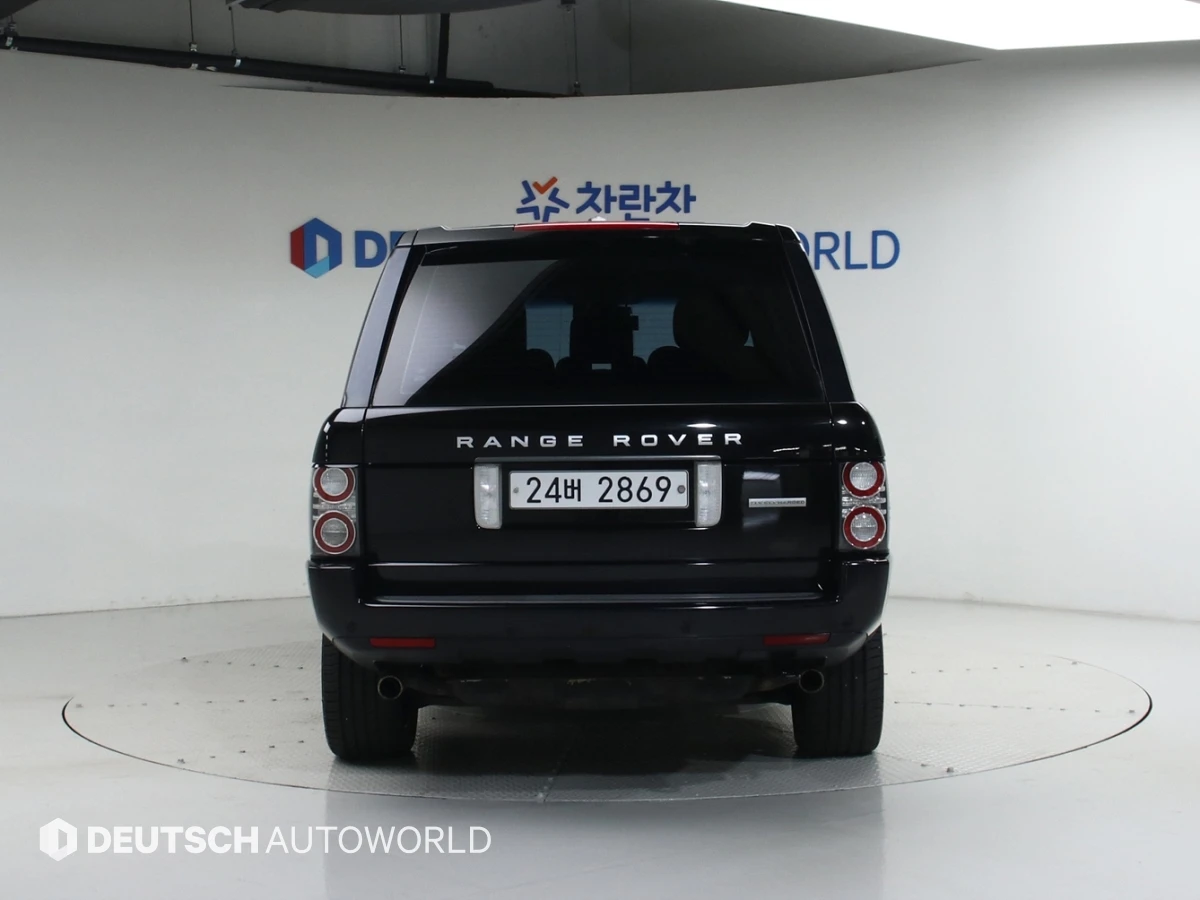 Land Rover Range rover 5.0 Supercharged* ПОДГРЕВ ВОЛАН* ЛЮК* КРАЙНА ЦЕНА, снимка 4 - Автомобили и джипове - 55496171